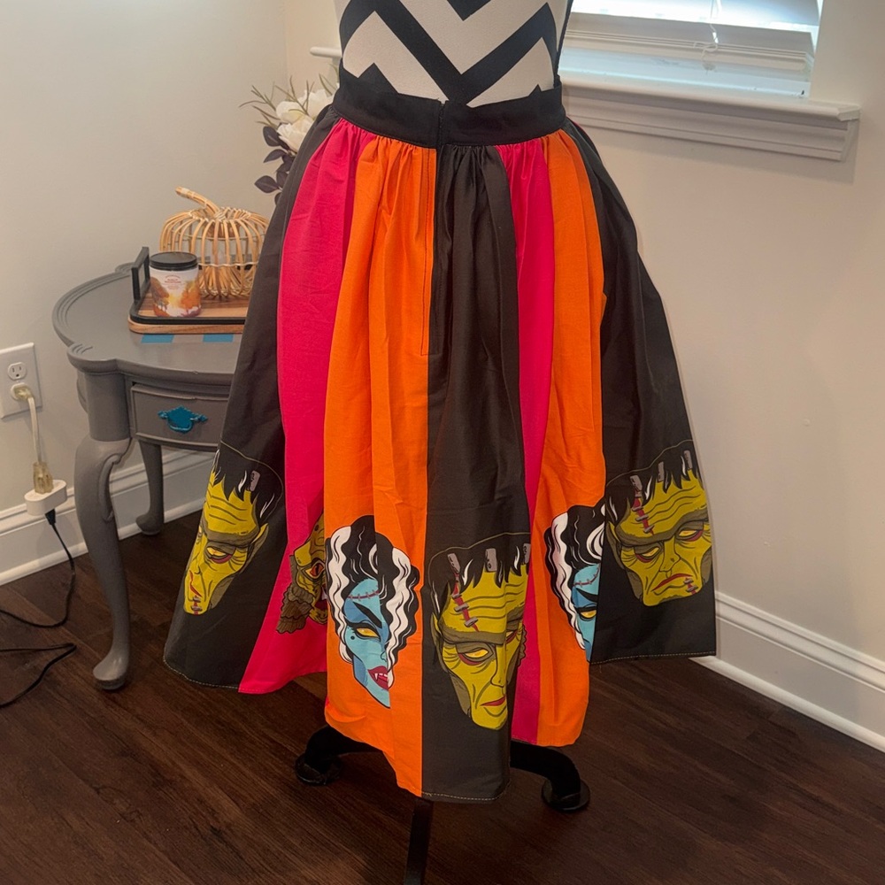 Vixen by Micheline Pitt Striped Ben Cooper Monster Mask Skirt XL - Picture 7 of 11
